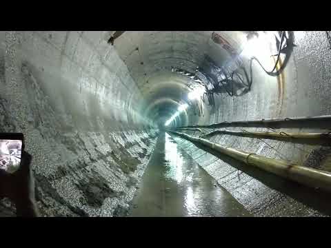トンネル内の衝撃波
