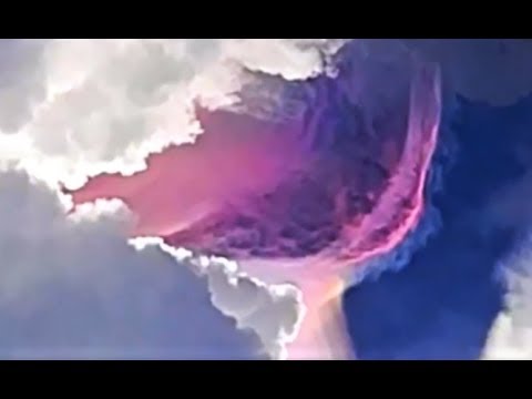 Wirklich sehr seltsame Anomalie am Himmel
