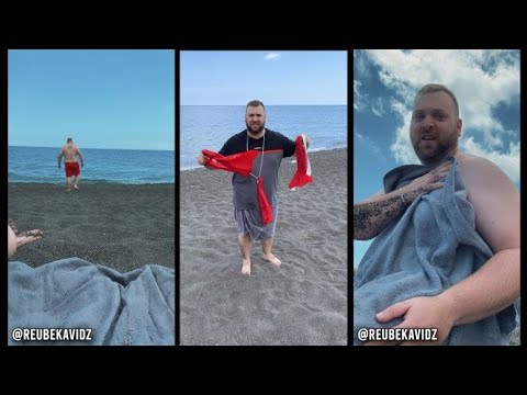 A little prank with a swimsuit that dissolves in water