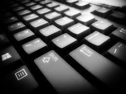 tastaturproblem, datatastatur med A Q og W-taster som ikke fungerer